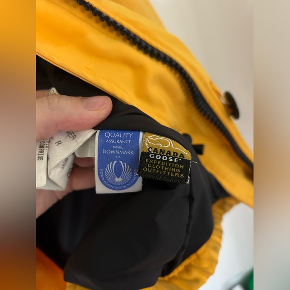 Canada Goose Montebello Parka Yellow Size XS - Picture 7 of 14